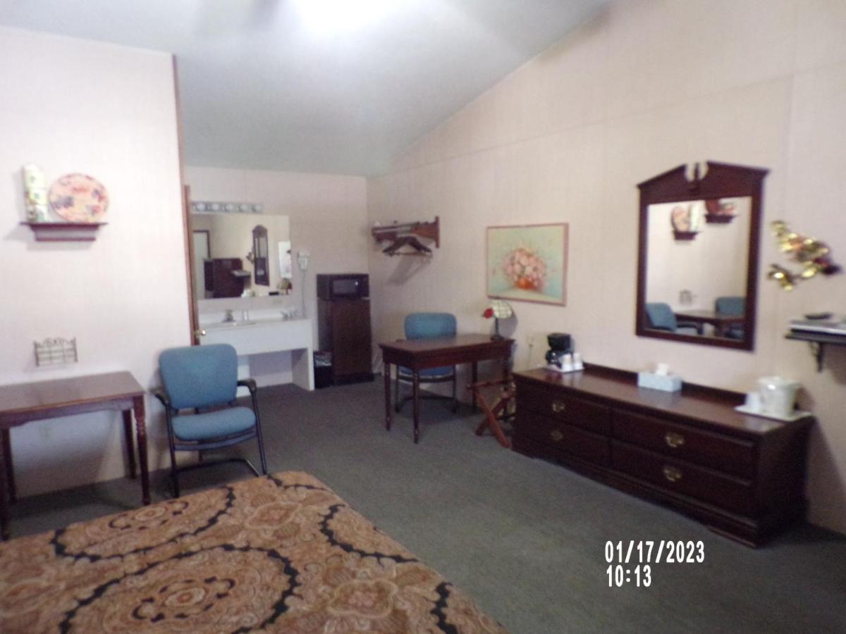 Longhouse Lodge Motel Watkins Glen Dış mekan fotoğraf