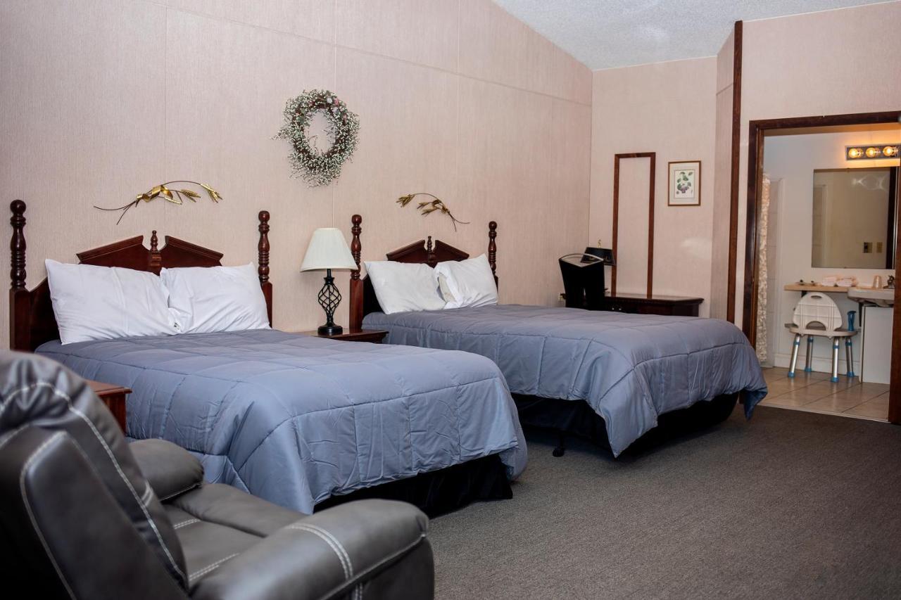 Longhouse Lodge Motel Watkins Glen Dış mekan fotoğraf