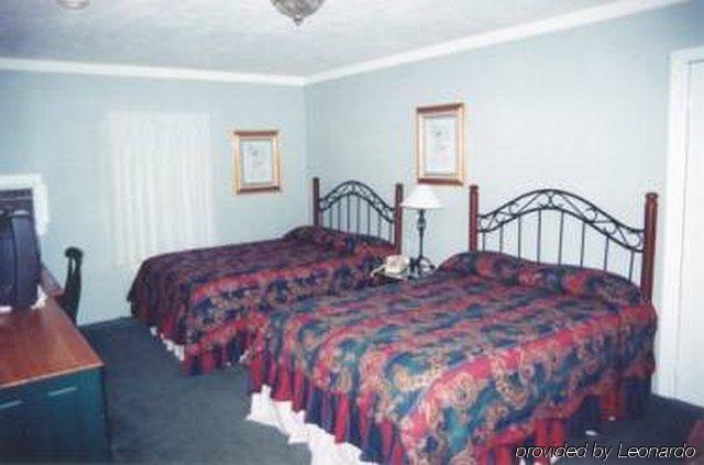 Longhouse Lodge Motel Watkins Glen Oda fotoğraf