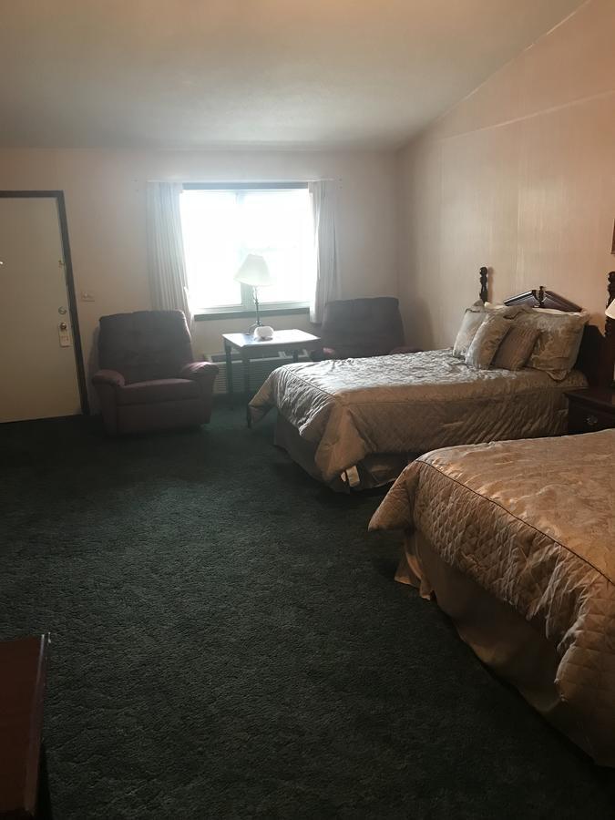 Longhouse Lodge Motel Watkins Glen Dış mekan fotoğraf